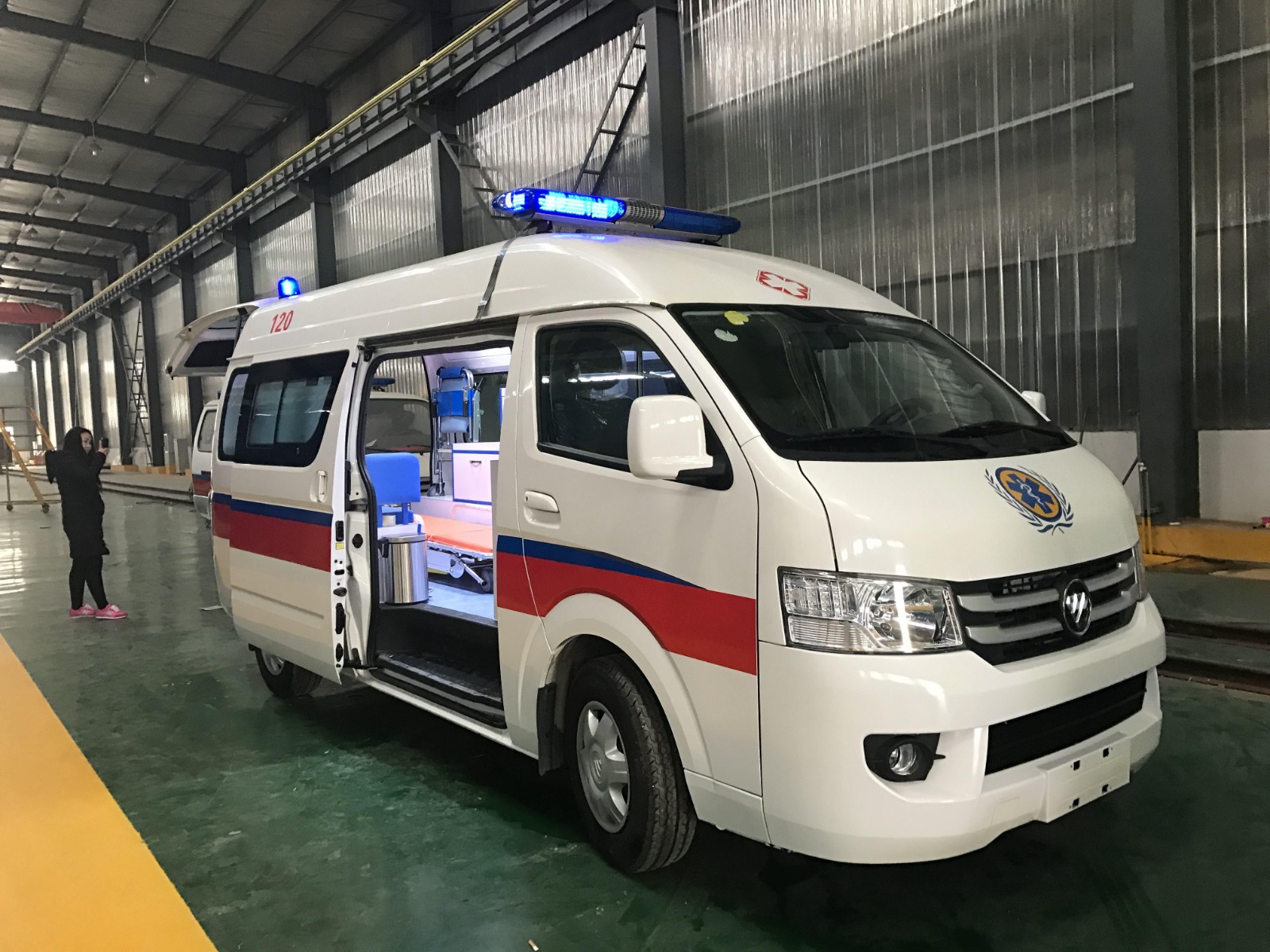 修文县救护车转院